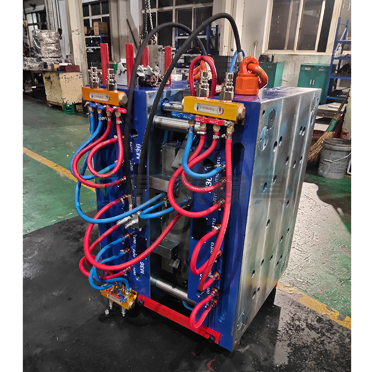 周转箱模具